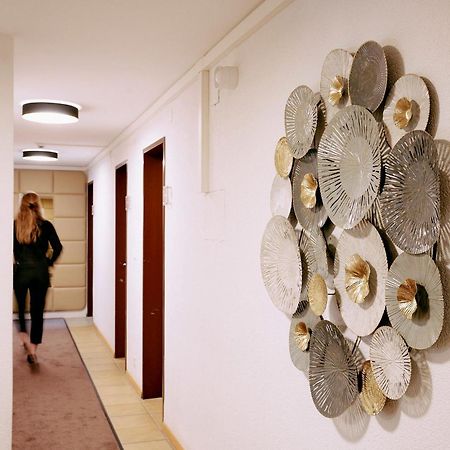 Hotel Elite Visp Exteriér fotografie