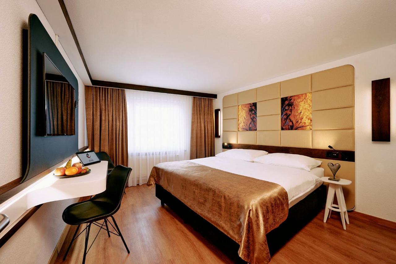 Hotel Elite Visp Exteriér fotografie